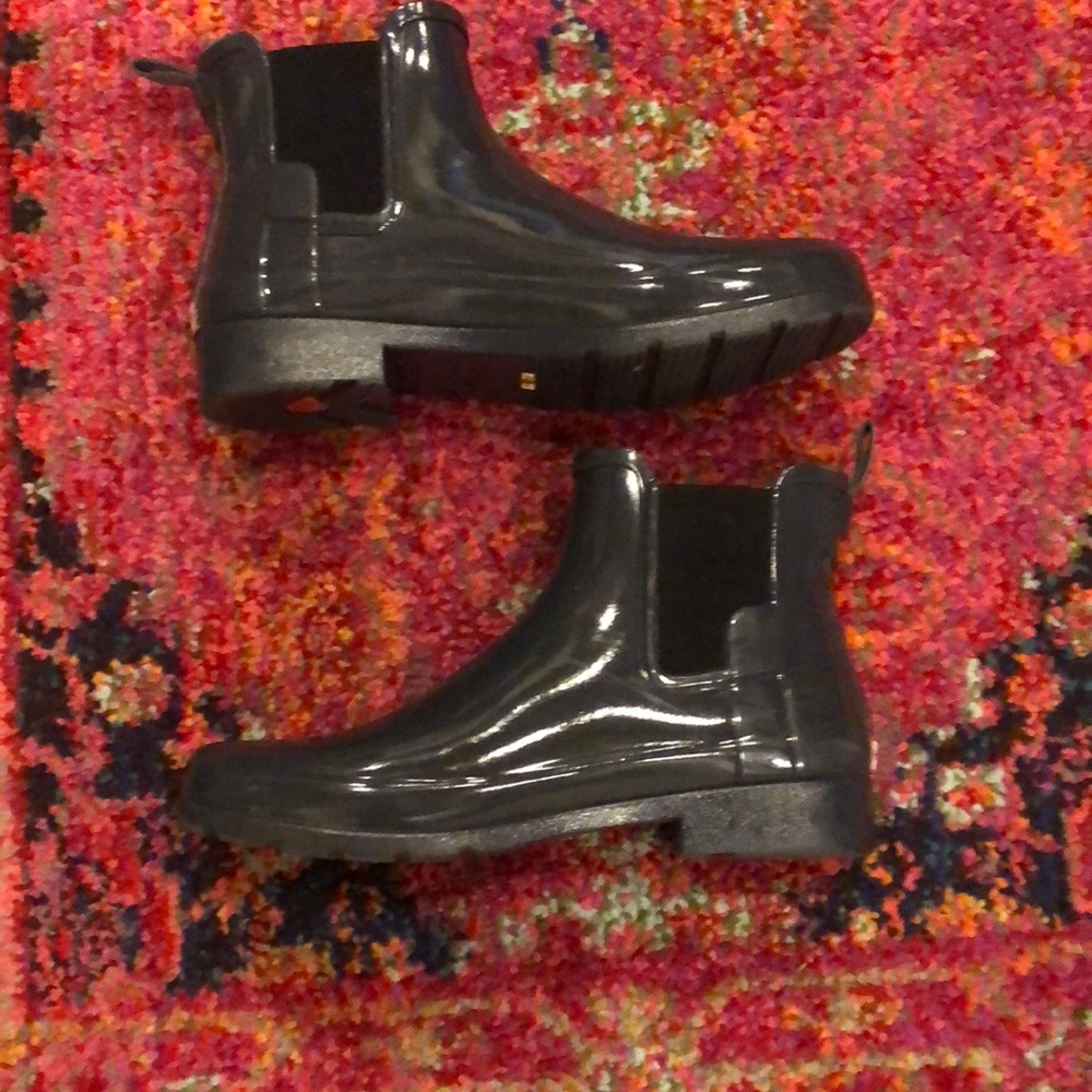 Hunter short rain boots